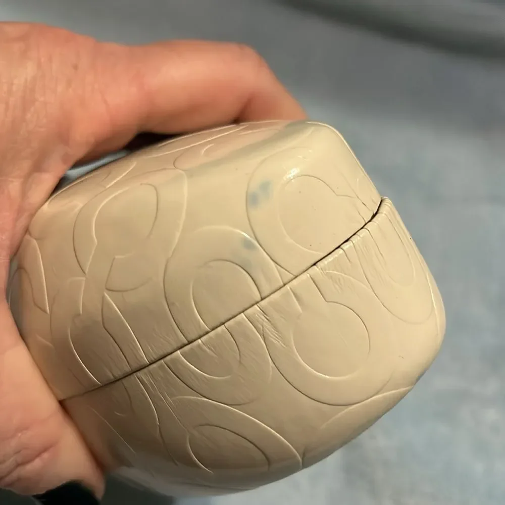 Nice Off White Coach Glasses Case